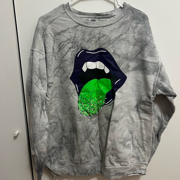 Vampire sprinkle sweatshirt - Picture 1 of 2